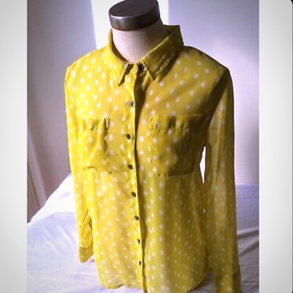Mudd Yellow sheer polka dot blouse - Picture 4 of 10